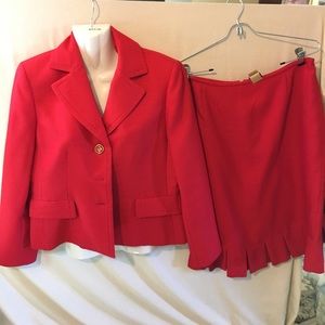 Evan Picone red skirt suit size 10