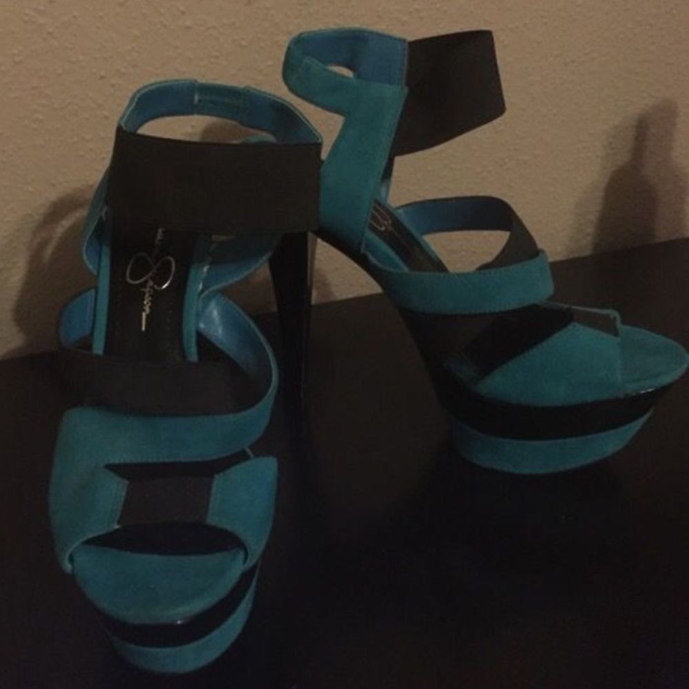Jessica Simpson heels