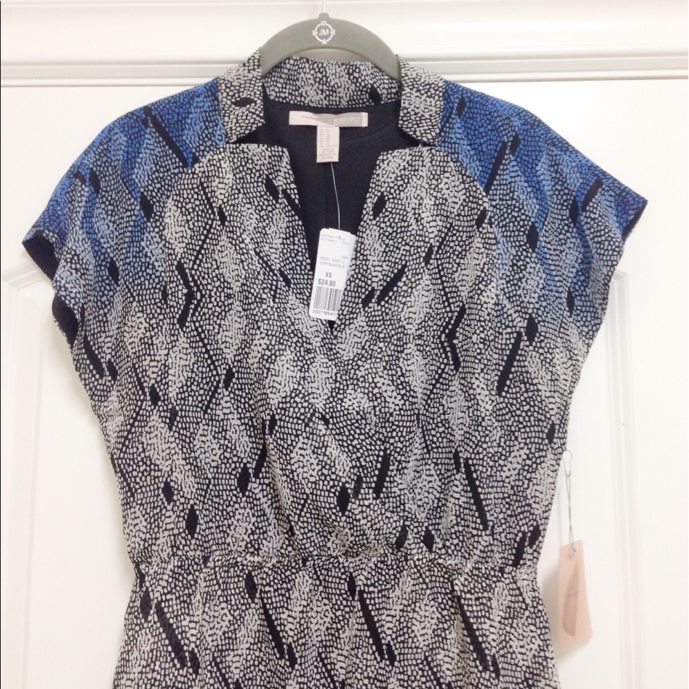 NWT Forever 21 Contemporary pattern dress - XS - Picture 3 of 8