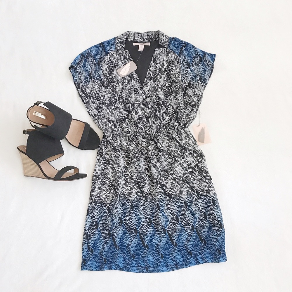 NWT Forever 21 Contemporary pattern dress - XS