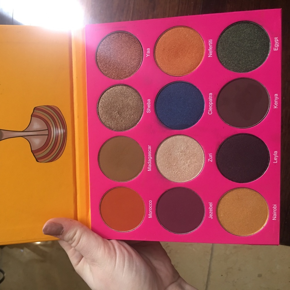 Juvia's Place the Nubian 2 eyeshadow palette
