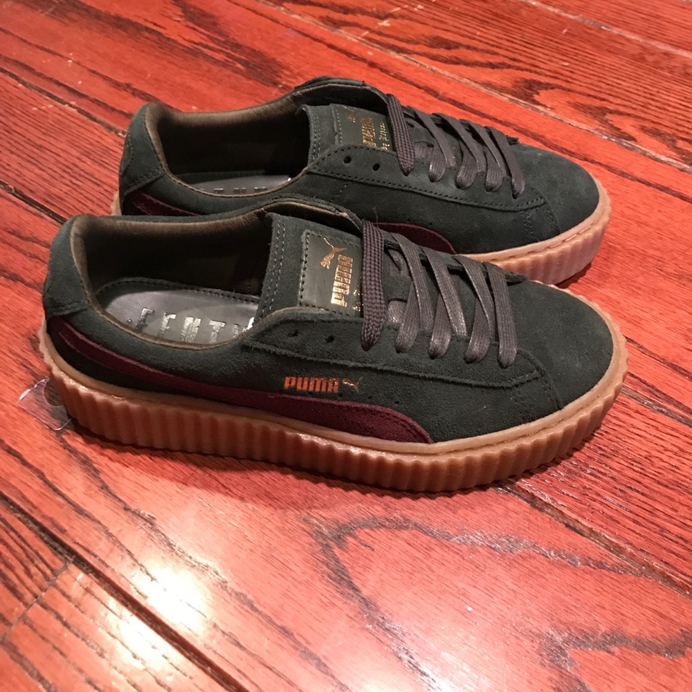 NEVER WORN green & suede FENTY PUMA CREEPERS