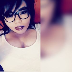 Meet your Posher, Lala