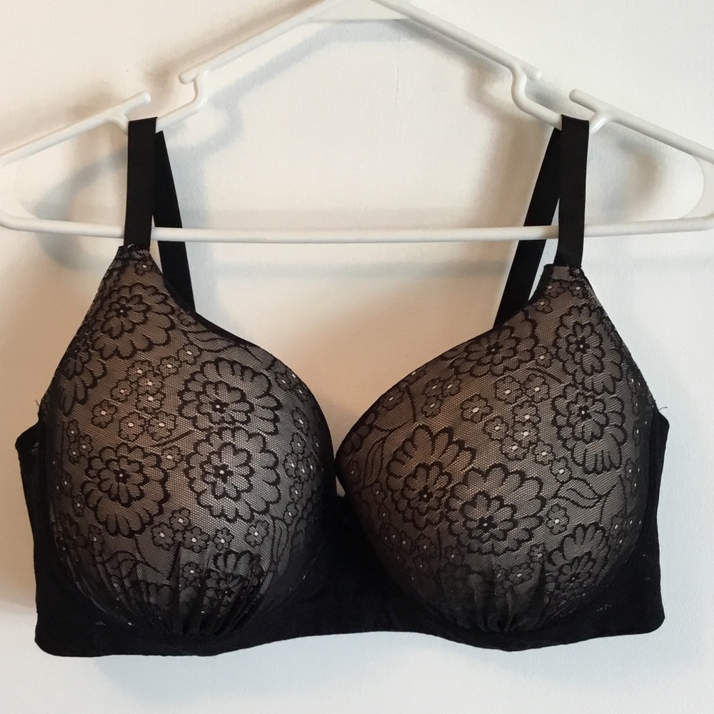 Black and White Lace Extra Coverage Bra