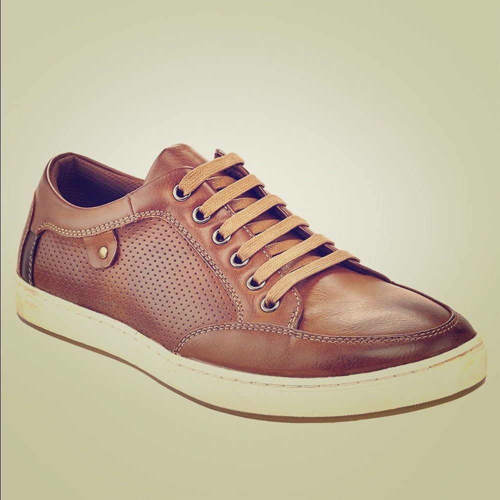 Men's Casual Sneaker SZ 9.5