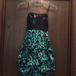 FORMAL DRESS