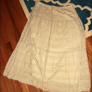 Max Studio ivory crochet calf length skirt - Med