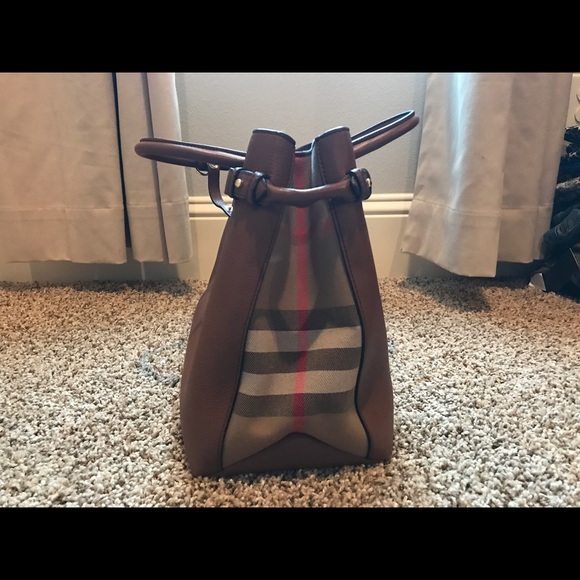 Burberry large banner tote - Picture 3 of 8