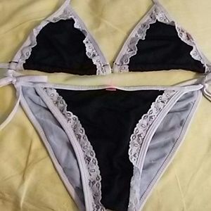 M black and white bikini with lace trim