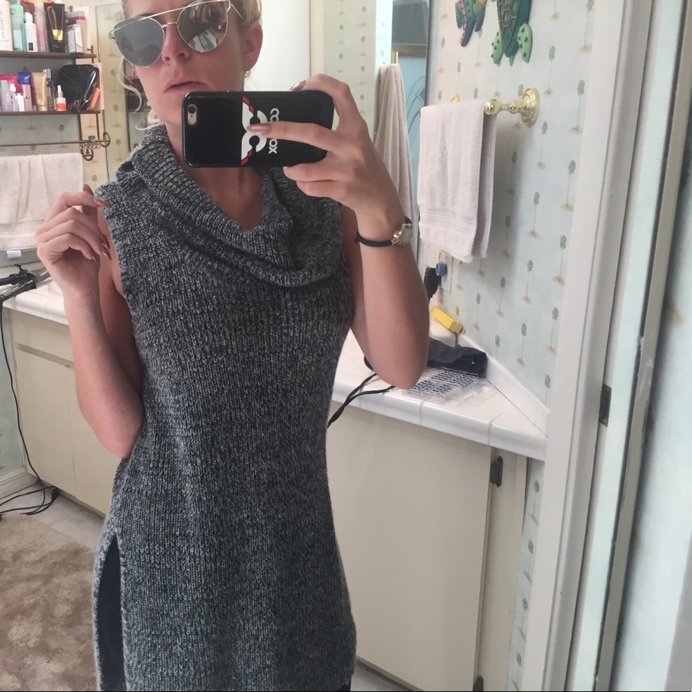 EXPRESS wool tunic sweater size XS/S