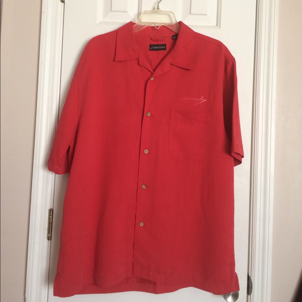 "Inner Harbor" Red Short Sleeves Shirt. Size Large