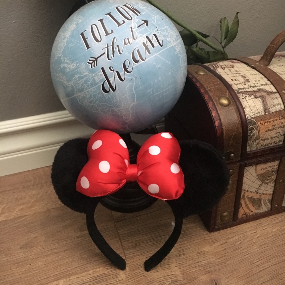 Minnie Mouse Ears