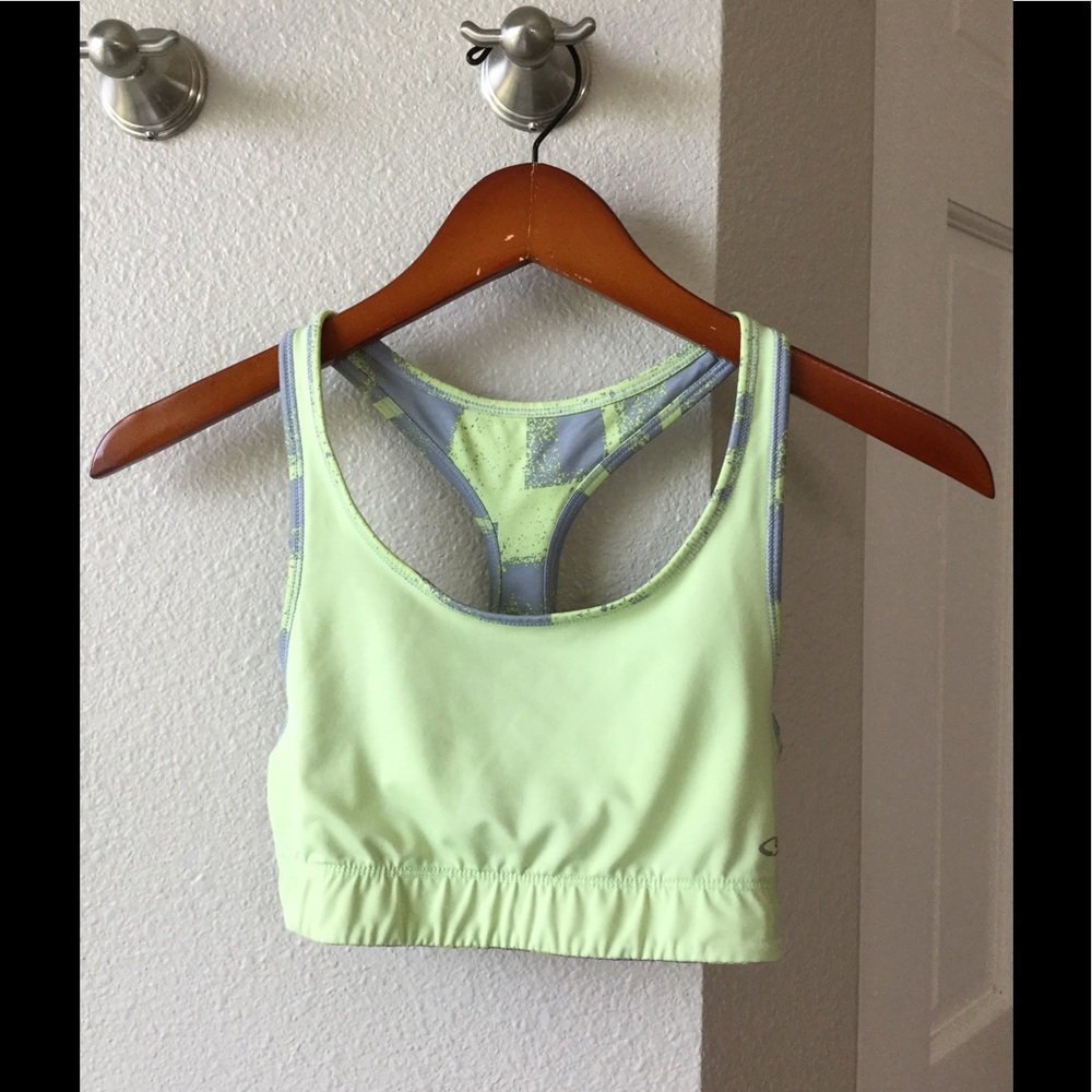 Reversible sports bra