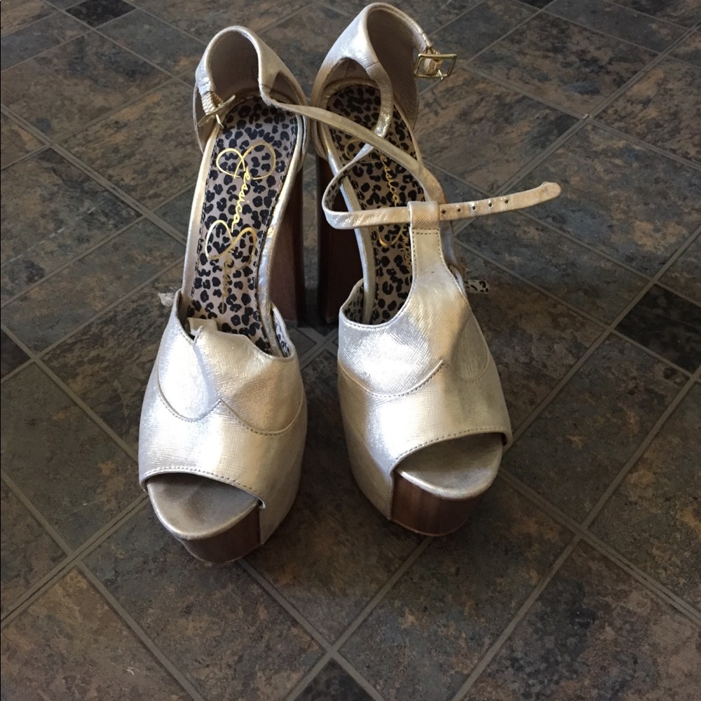 Jessica Simpson heels