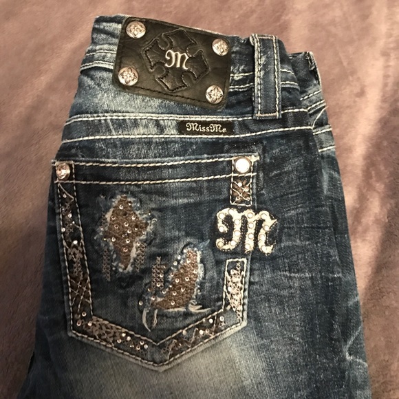 Miss Me Jeans - Picture 2 of 3