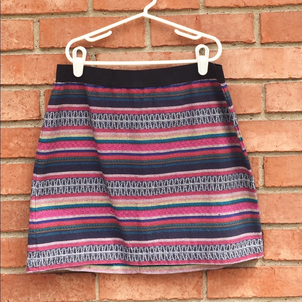 Colorful pattern mini skirt