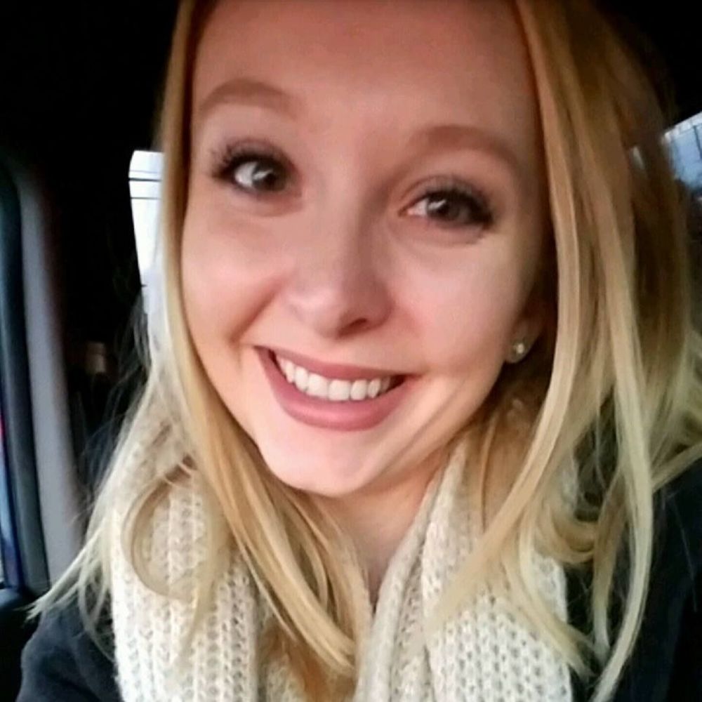 Meet your Posher, Kelly