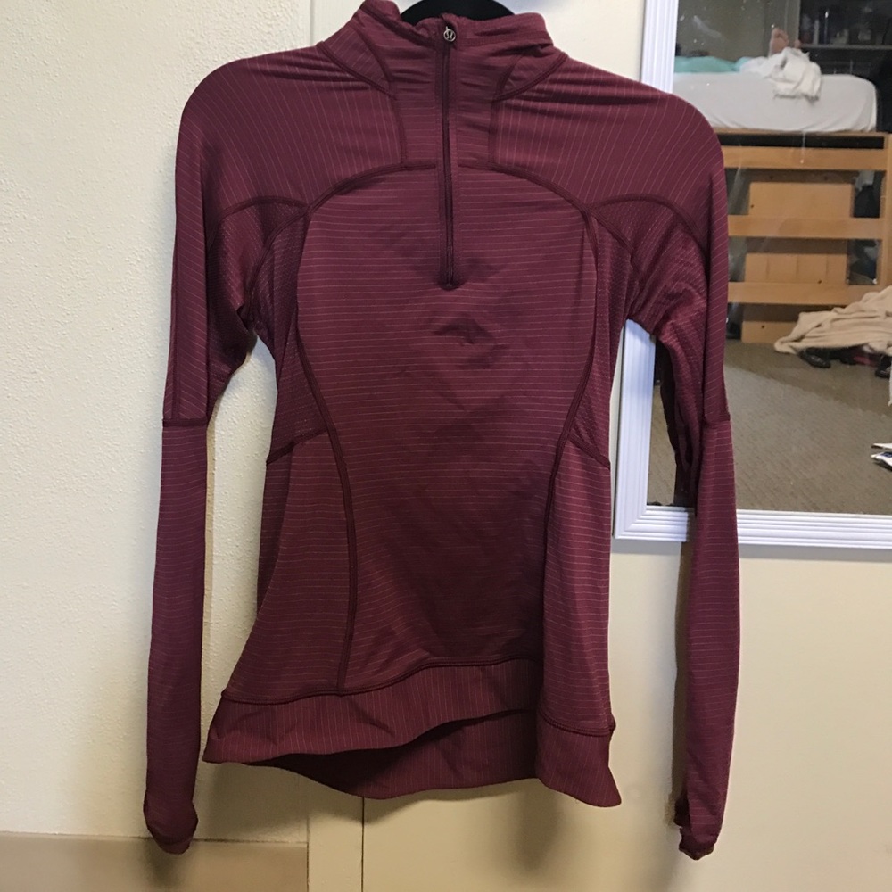 Lulu lemon workout top