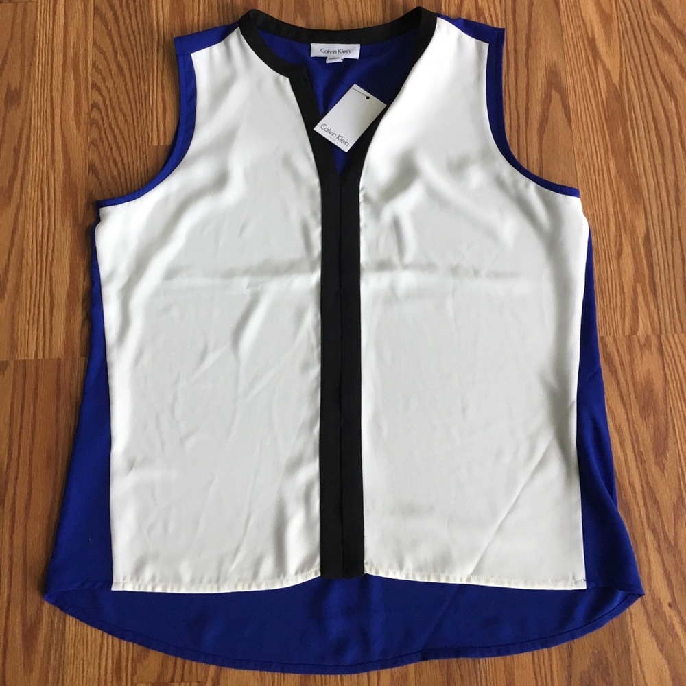 NWT Womens Calvin Klein top