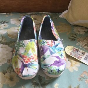 TOMS Classic White Birds of Paradise Size 10
