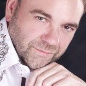 Meet your Posher, Howard