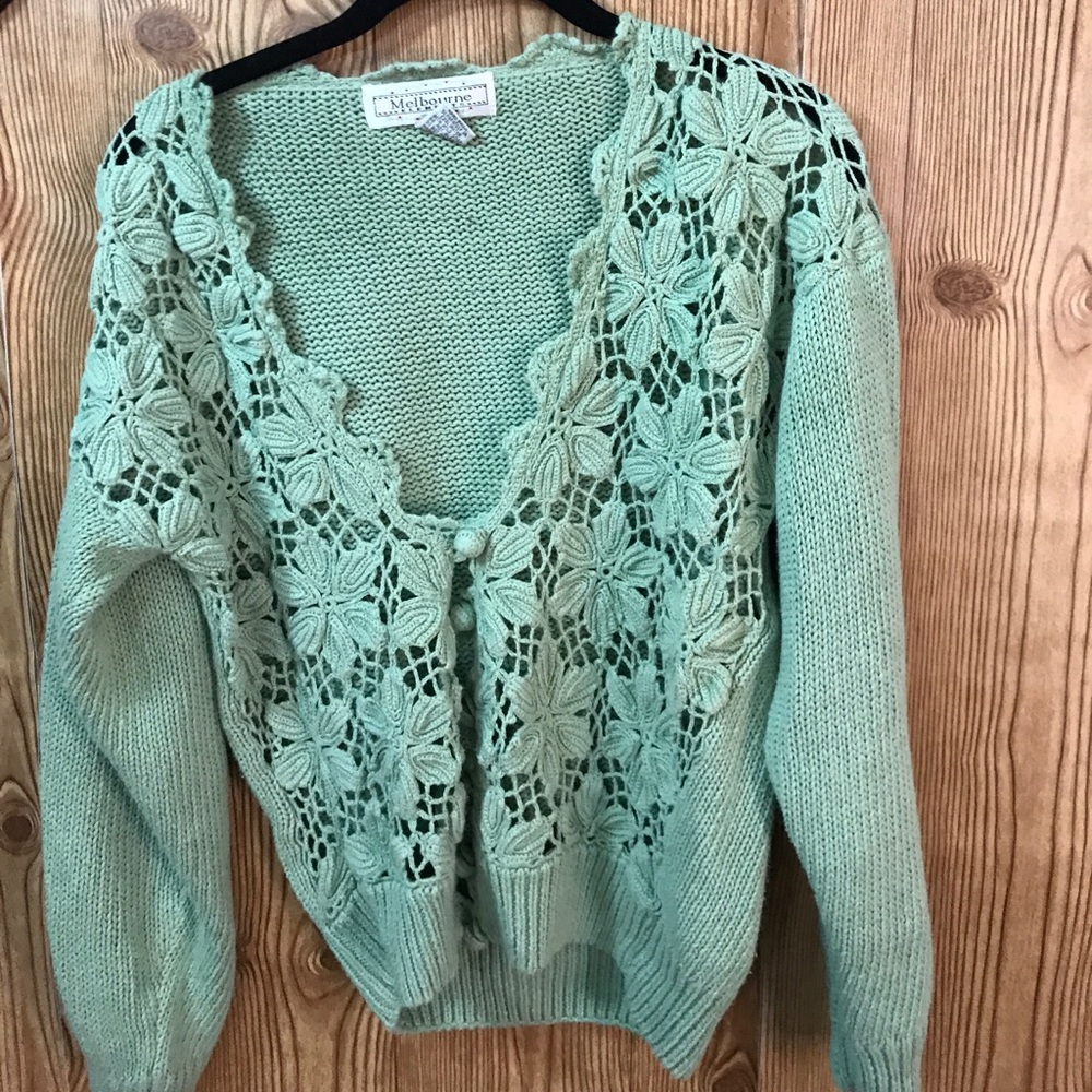Melbourne Elements sweater