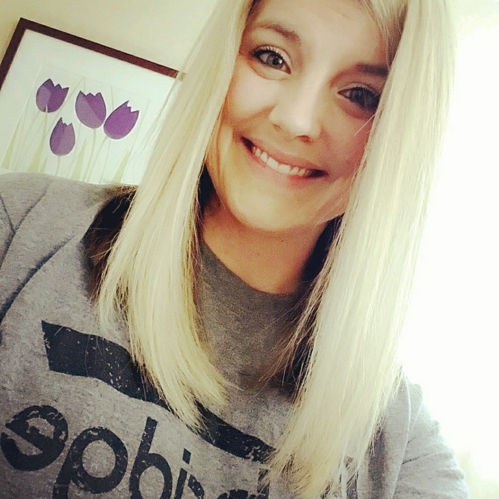 Meet your Posher, Whitney