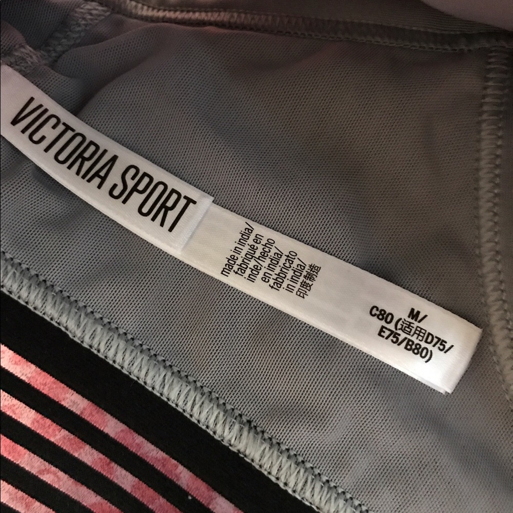 ✨M✨NWT Victoria's Secret high neck sports bra - Picture 5 of 8