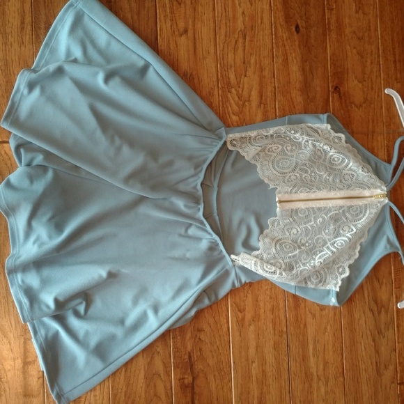Last 1 SALE 🎉Dusty Blue Romper w/Open Lace Back - Picture 6 of 6