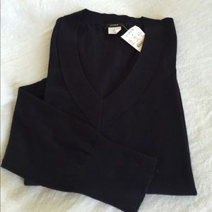 🆕 J. Crew navy cotton v-neck pullover NWT