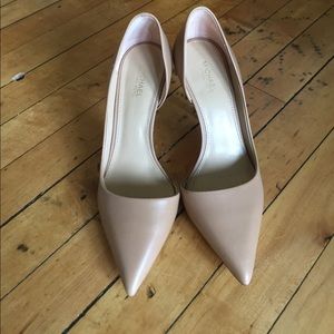 Michael Kors nude d'orsay heels