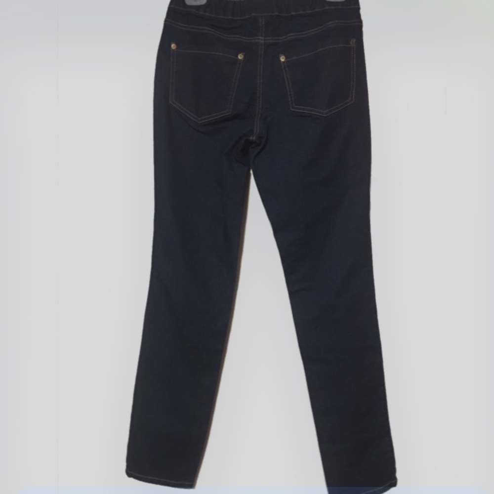 Nwt straight stretch skinny jeans