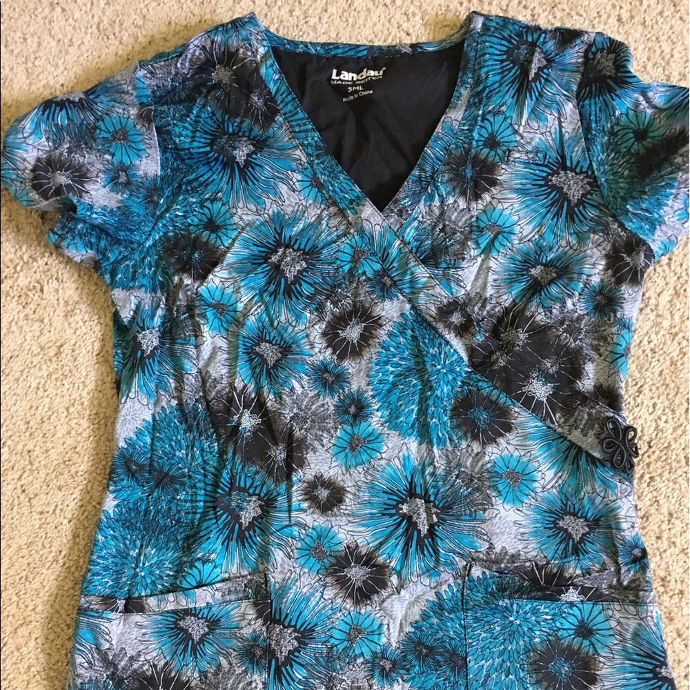 Scrub Top