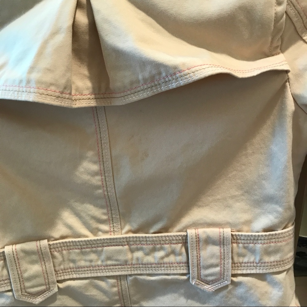 For Sale Gap  girls raincoat size 6/7 - Picture 6 of 6