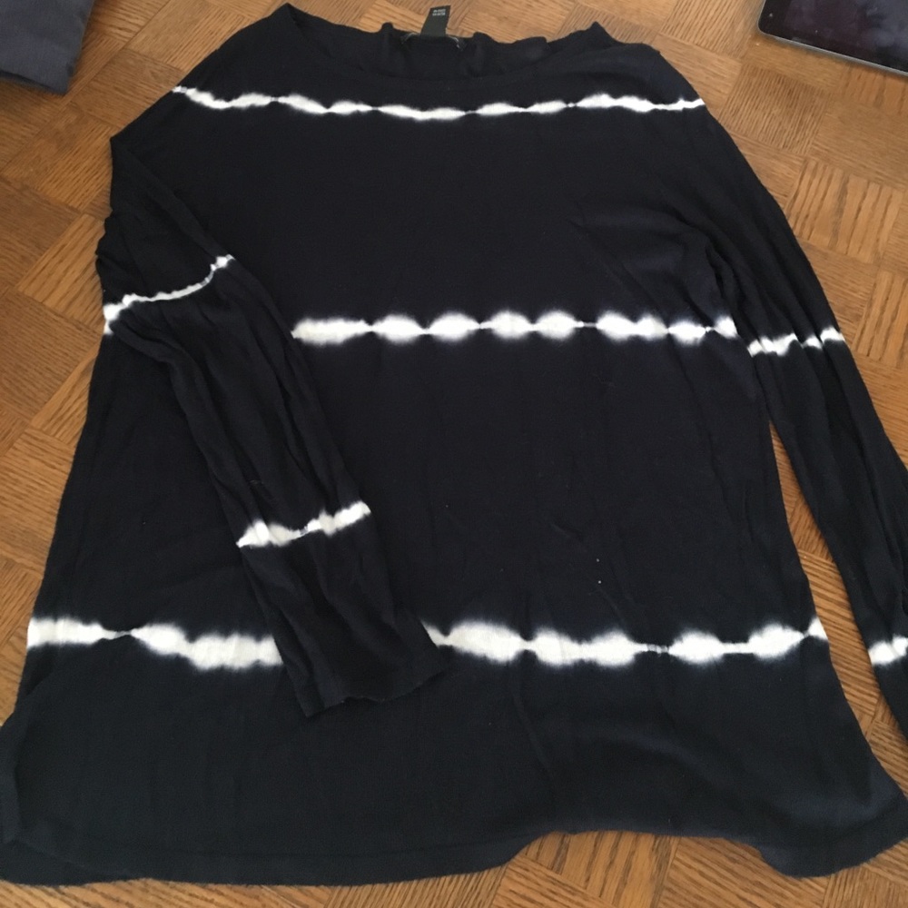 Very lightweight sweater