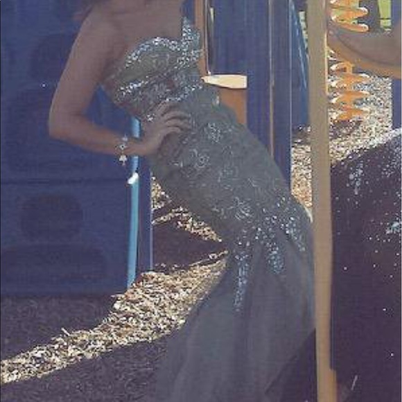 Prom Dress - Picture 2 of 2