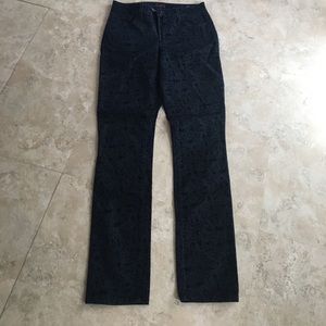 Jeans with embossed design