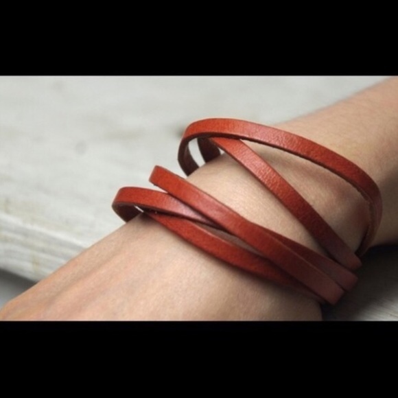 Back in stock Real leather wrapping bracelet - Picture 2 of 3