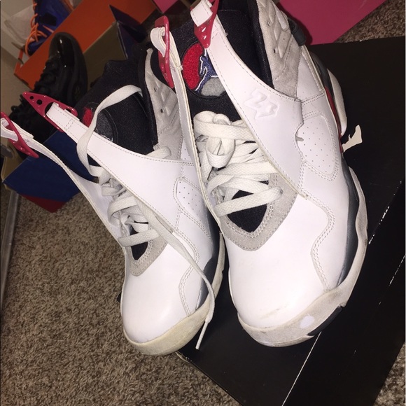 Retro 8 Bugs Bunnys - Picture 2 of 3