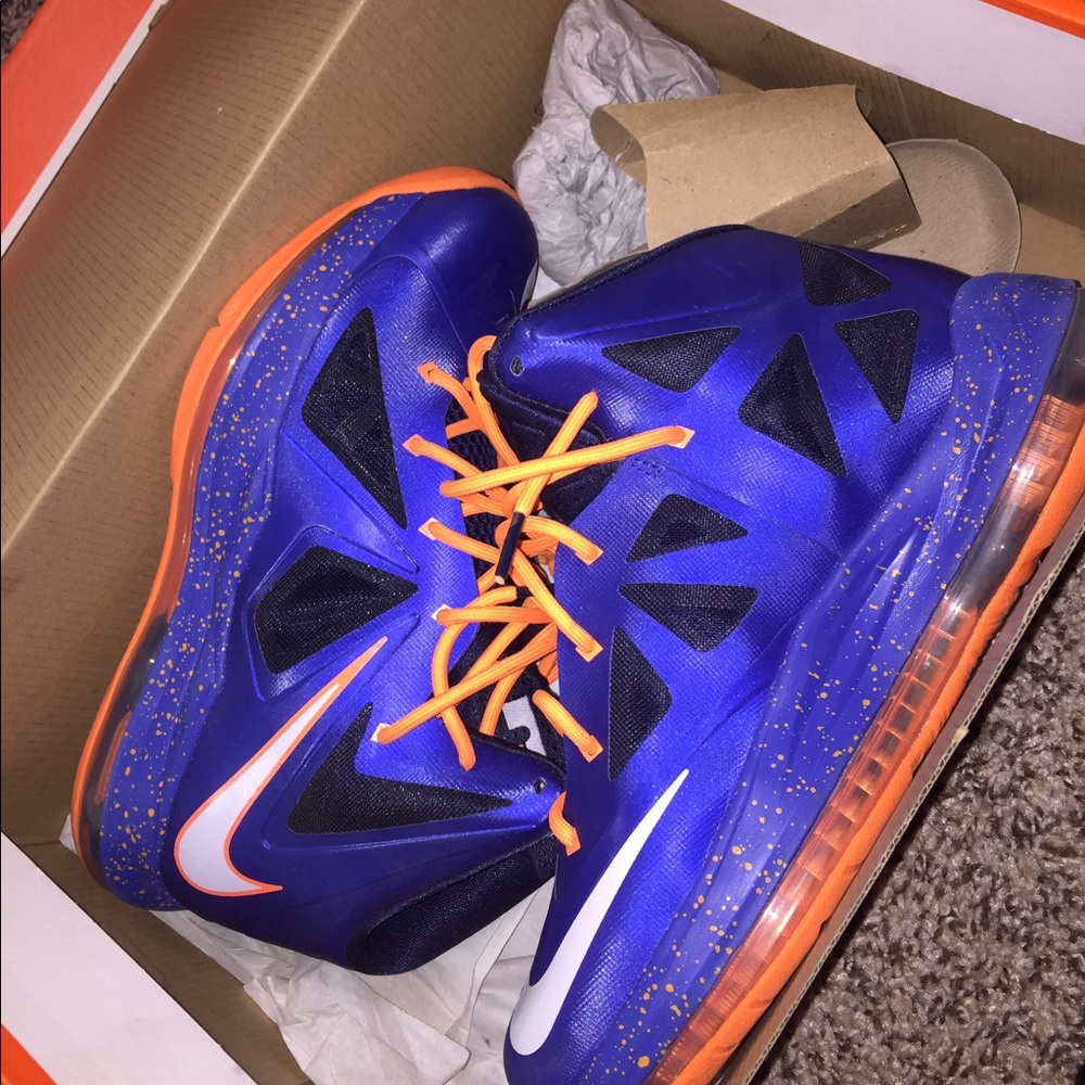 LEBRON 10