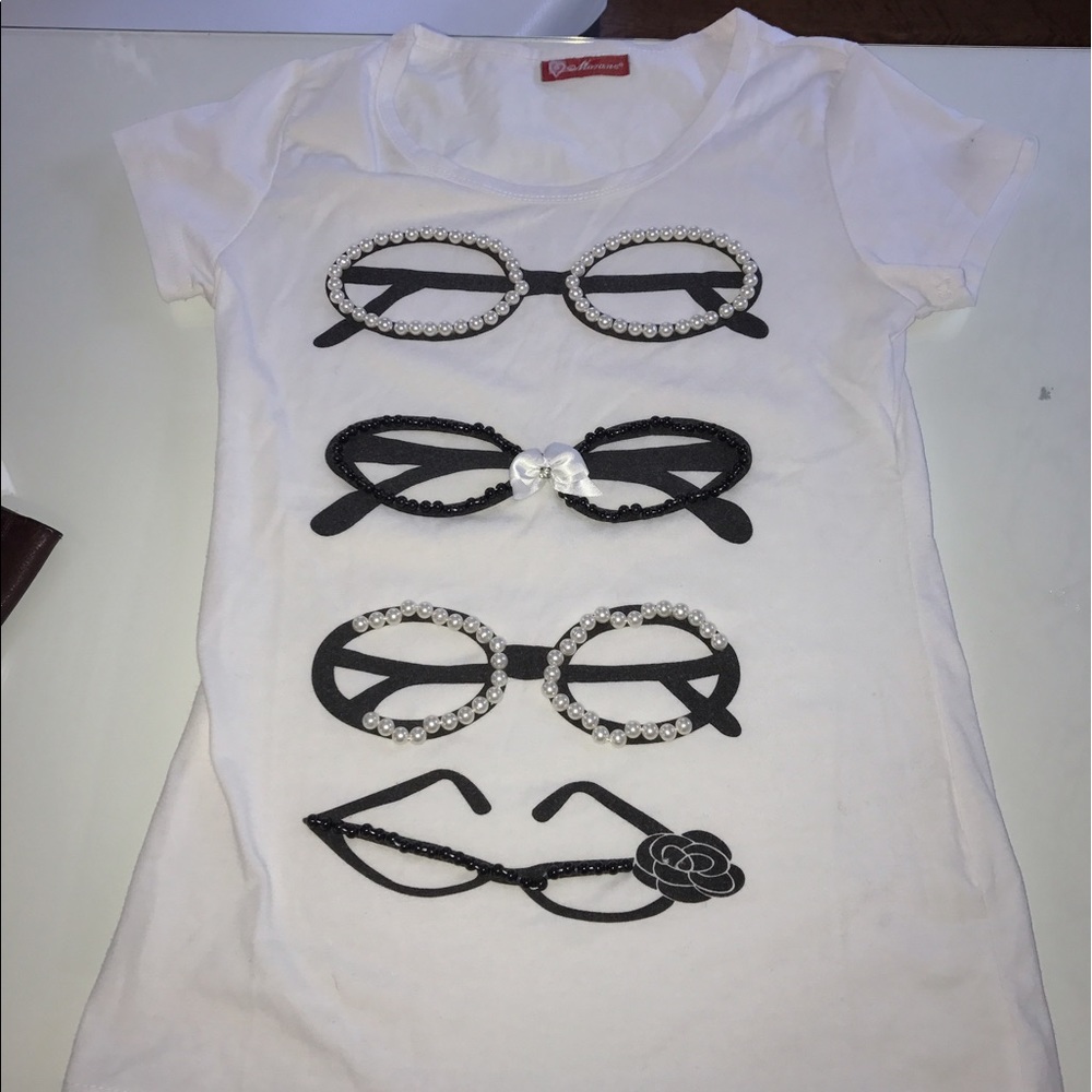 Beaded t-shirt from paris