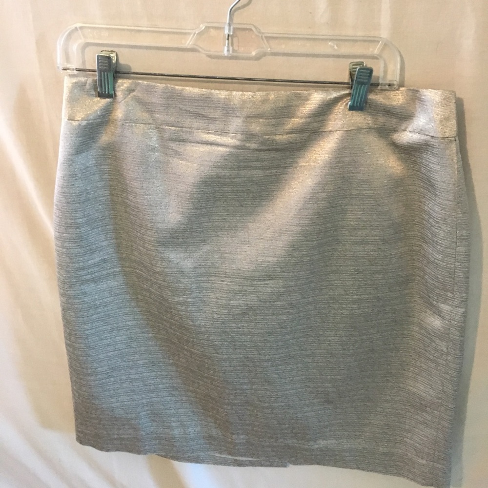 Size 10, gold Loft skirt,
