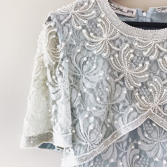 {Vintage} Scala • Pearl Lace Dress - Picture 4 of 10