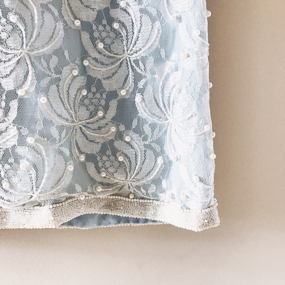 {Vintage} Scala • Pearl Lace Dress - Picture 5 of 10