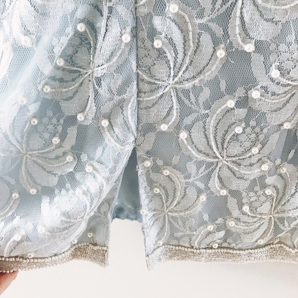 {Vintage} Scala • Pearl Lace Dress - Picture 7 of 10