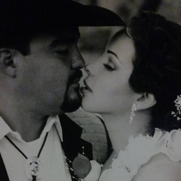 Meet your Posher, Cynthia - Picture 1 of 1