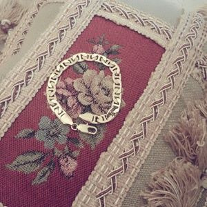 NWOT  14 KGP GOLD COATED BRACELET