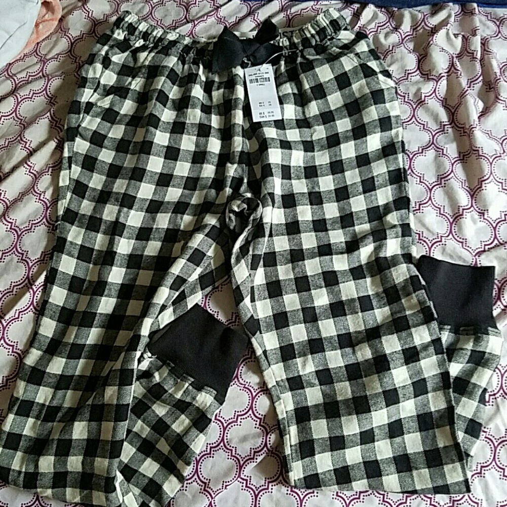 Hollister women sleeping pants
