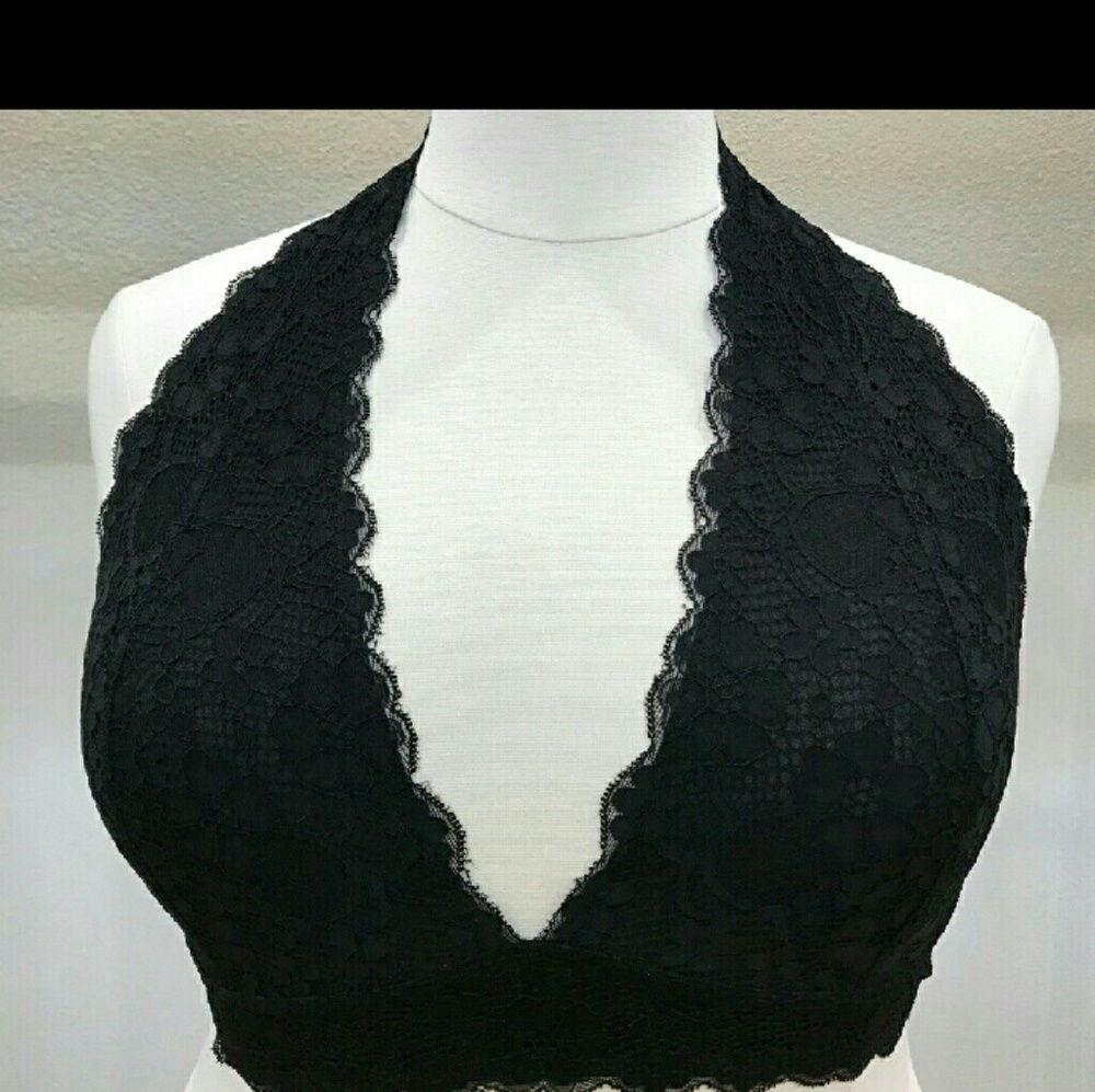 Plus size halter lace bralette