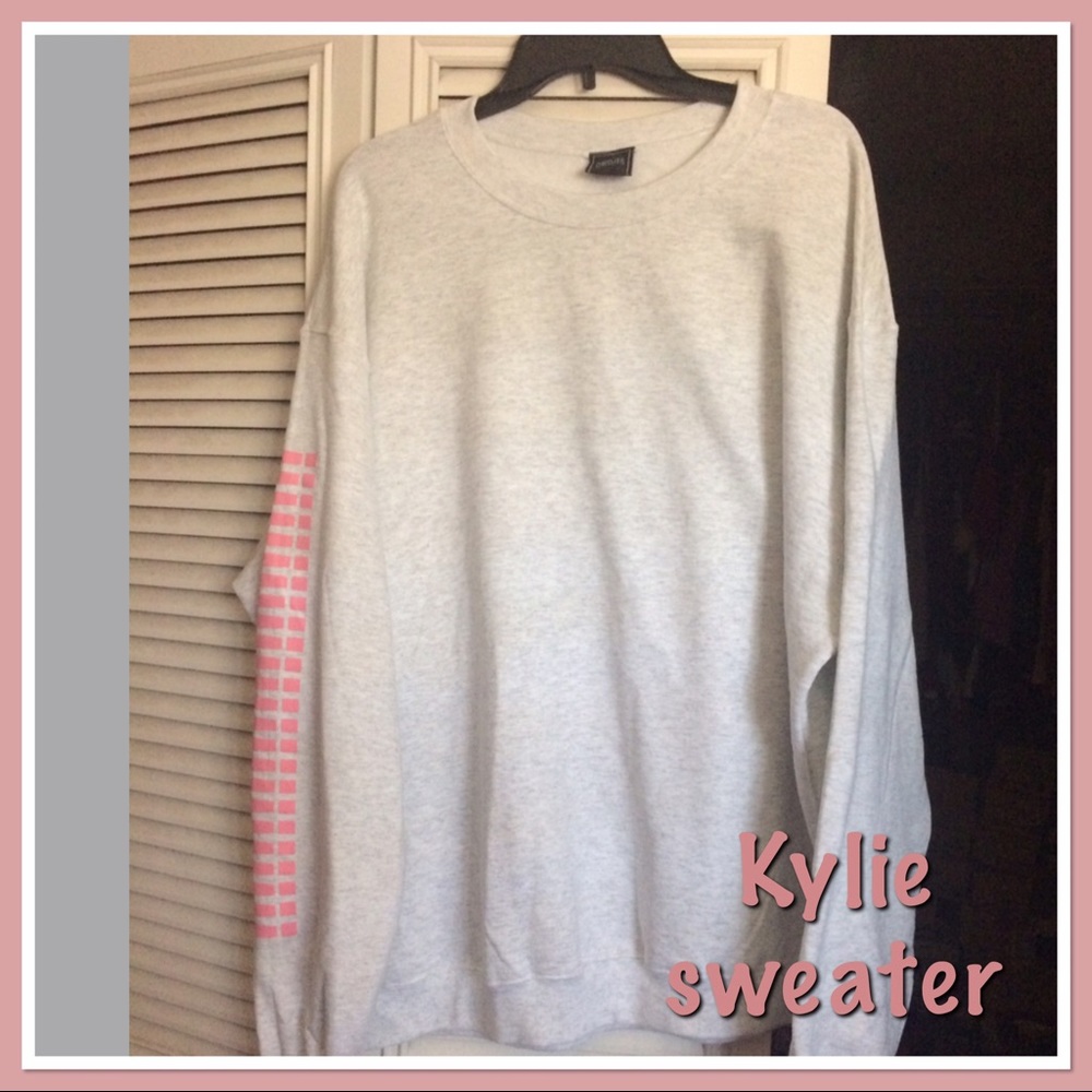 Authentic Kylie sweater XL champion brand